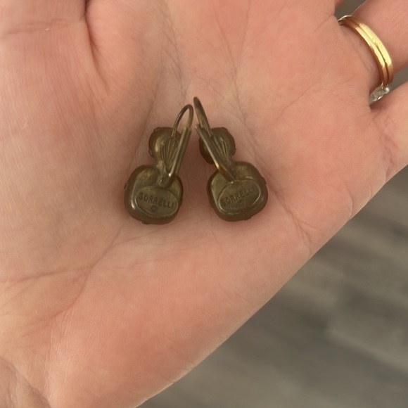 Beautiful Sorrelli earrings - Picture 4 of 4